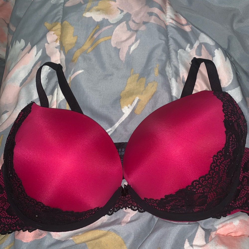 red & black lace push up bra